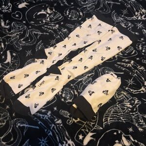 2 Pairs Skeleton Skull Goth White Medical Grade Compression Socks